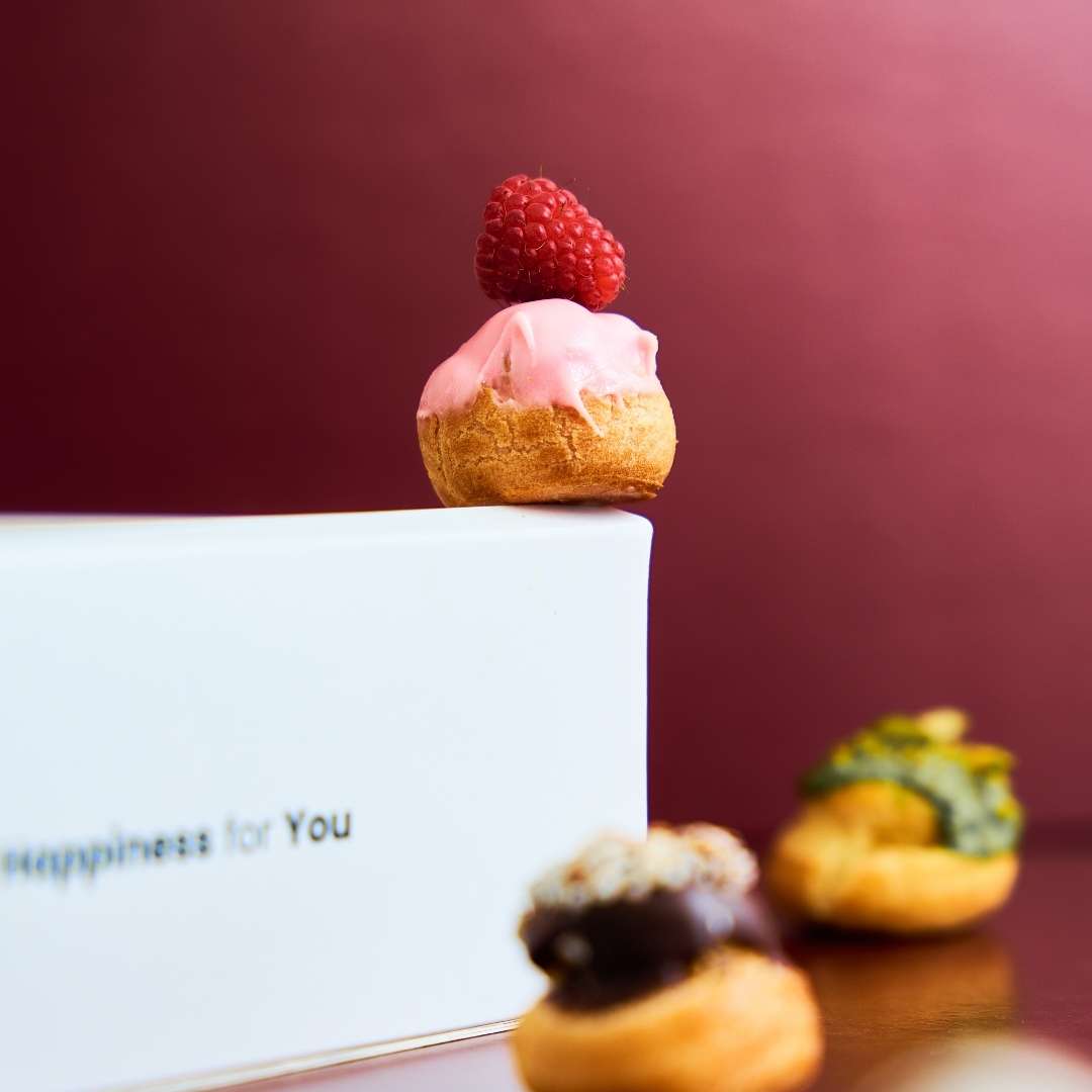 Mini_Eclairs_2_Assorted_Desserts_Chantilly_Cafe_cake