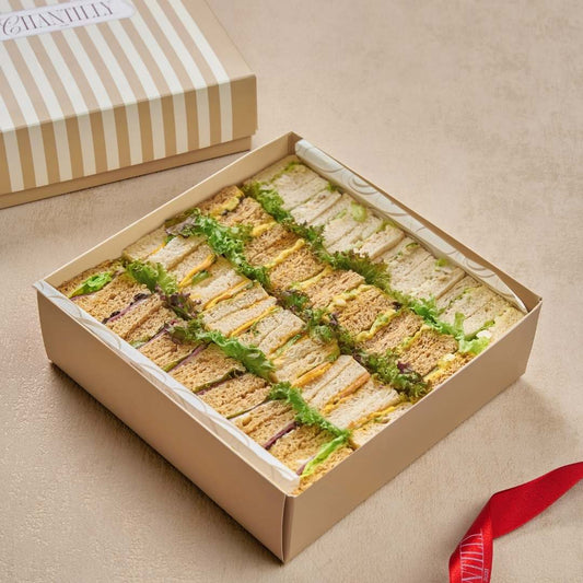 Loafs_Box_mini_sandwiches_Canapes-brunch_Chantilly_cafe_abu_Dhabi